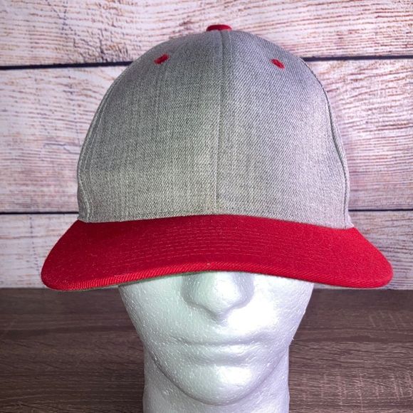 Lids Accessories Mensvintage Lids Gray Red Hat W Teddy Bear H